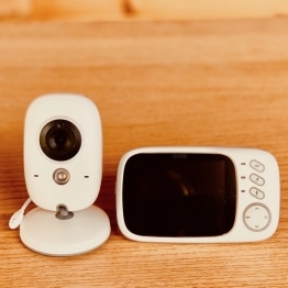 GHB Smart Baby Monitor Video Babyphone vorne